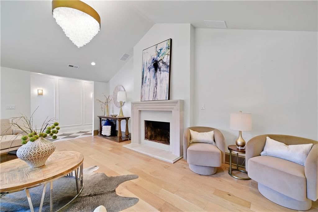 9440 Manor Road — photo 14