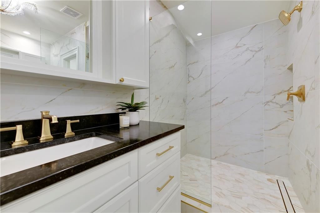 9440 Manor Road — photo 32