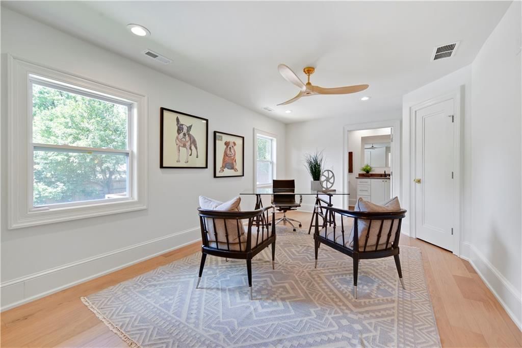9440 Manor Road — photo 34