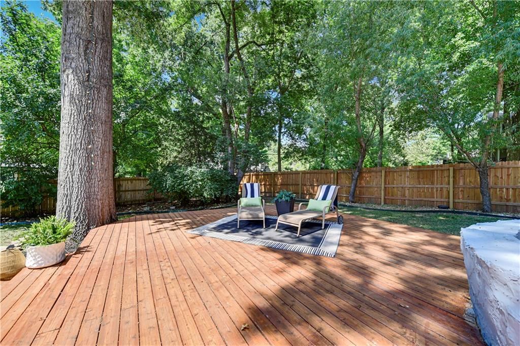 9440 Manor Road — photo 47