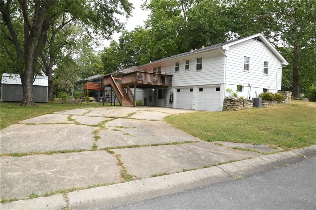 13218 Craig Avenue, Grandview, MO