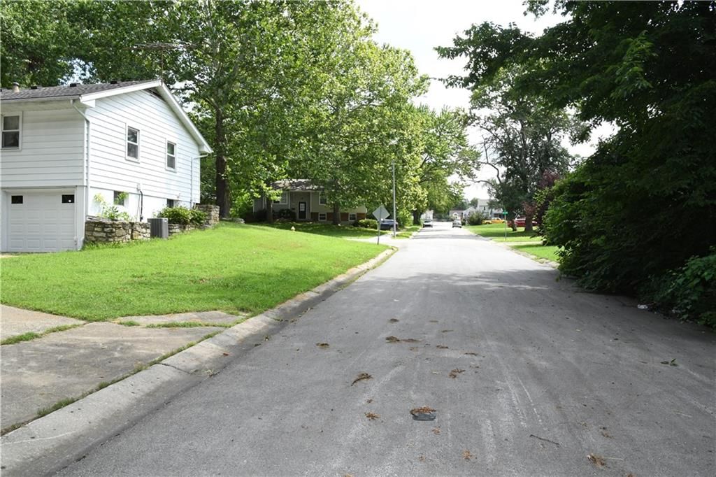 13218 Craig Avenue — photo 3