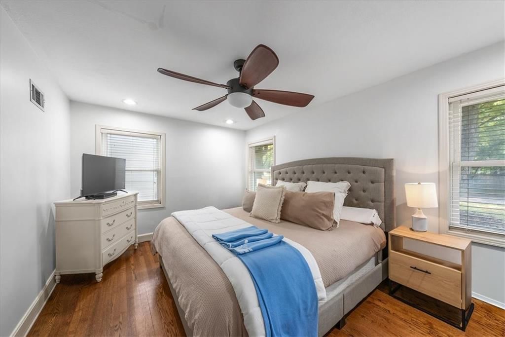 4214 W 59th Street — photo 10