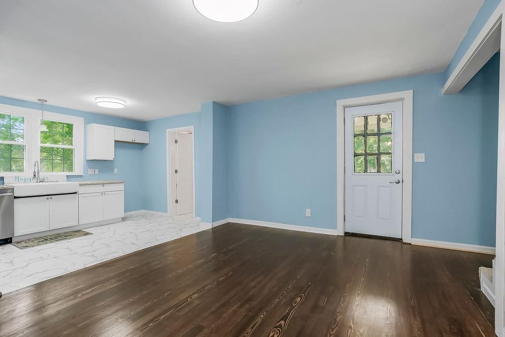 103 Main Street — photo 4