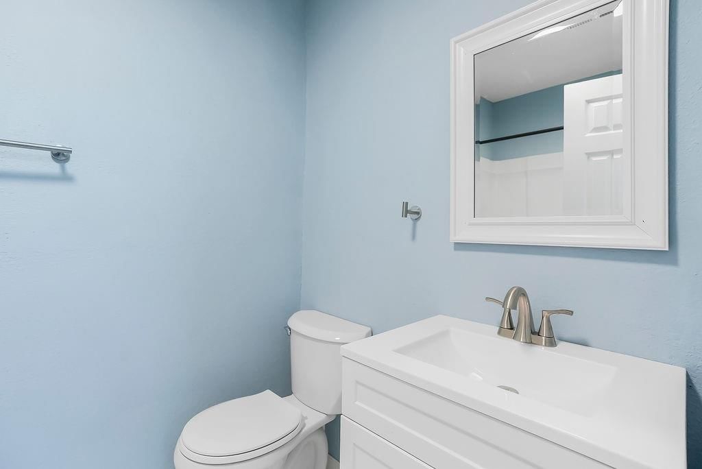 108 S First Street — photo 14