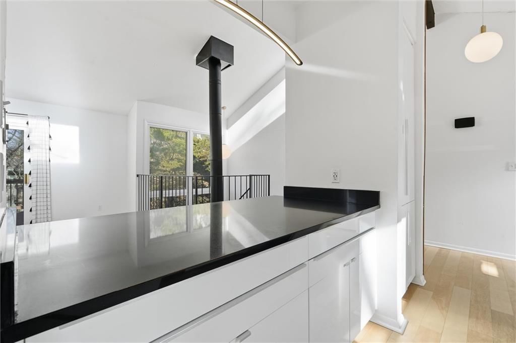 2704 University Drive — photo 11