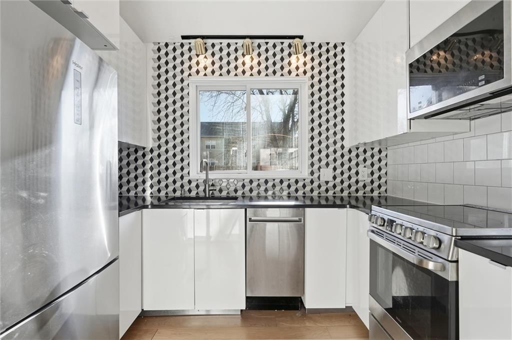 2704 University Drive — photo 13