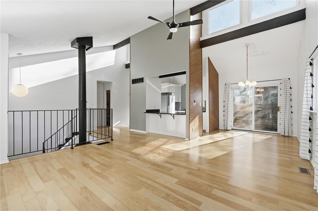 2704 University Drive — photo 17