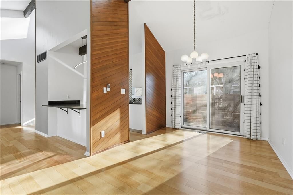 2704 University Drive — photo 20