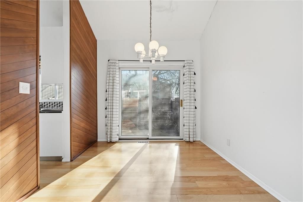 2704 University Drive — photo 21