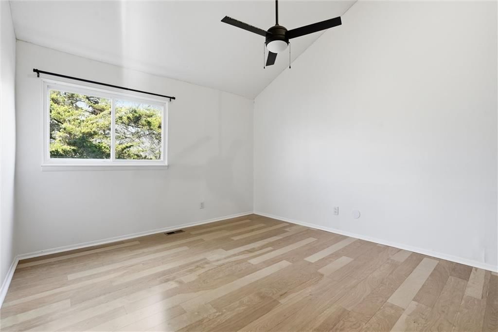 2704 University Drive — photo 25
