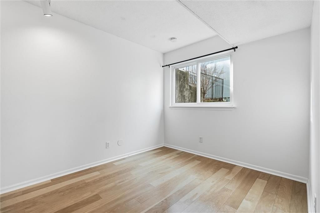 2704 University Drive — photo 31