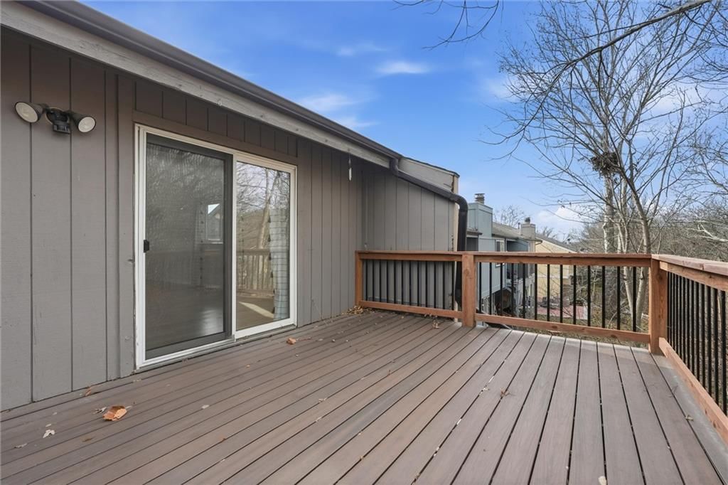 2704 University Drive — photo 38
