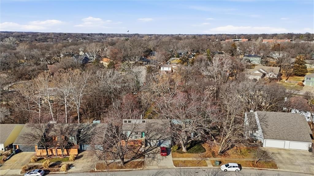 2704 University Drive — photo 42