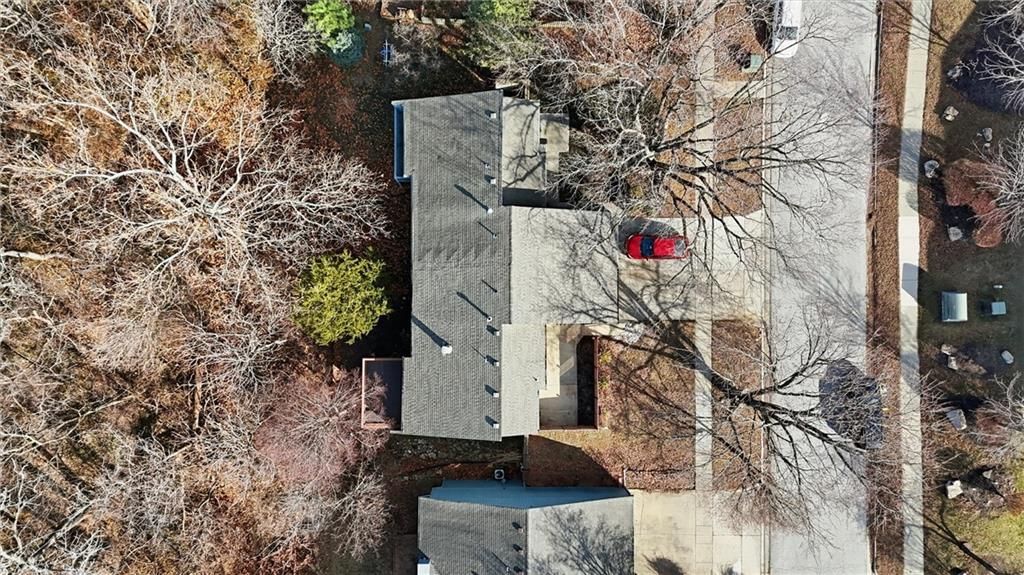 2704 University Drive — photo 45