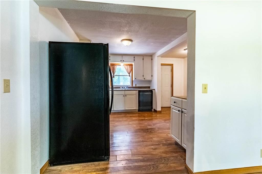 Photo 19 of 29 - 305 S Washington Avenue