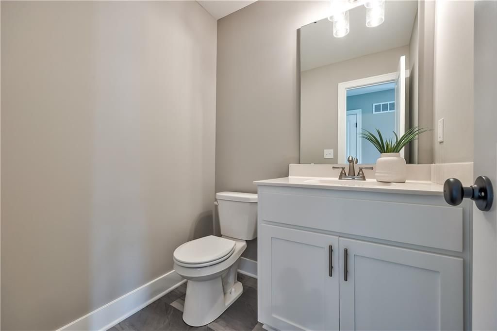 509 W Smith Street — photo 9
