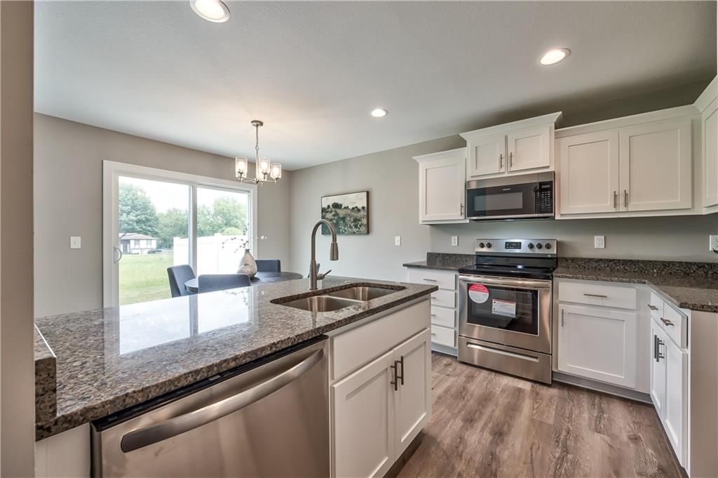 509 W Smith Street — photo 16