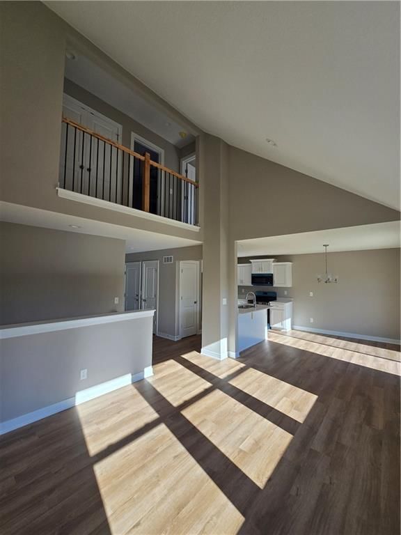 511 W Smith Street — photo 23