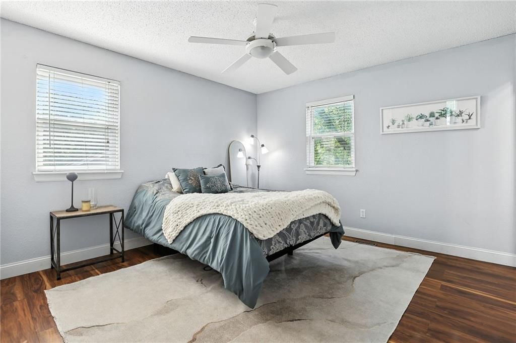 11400 Monroe Avenue — photo 14