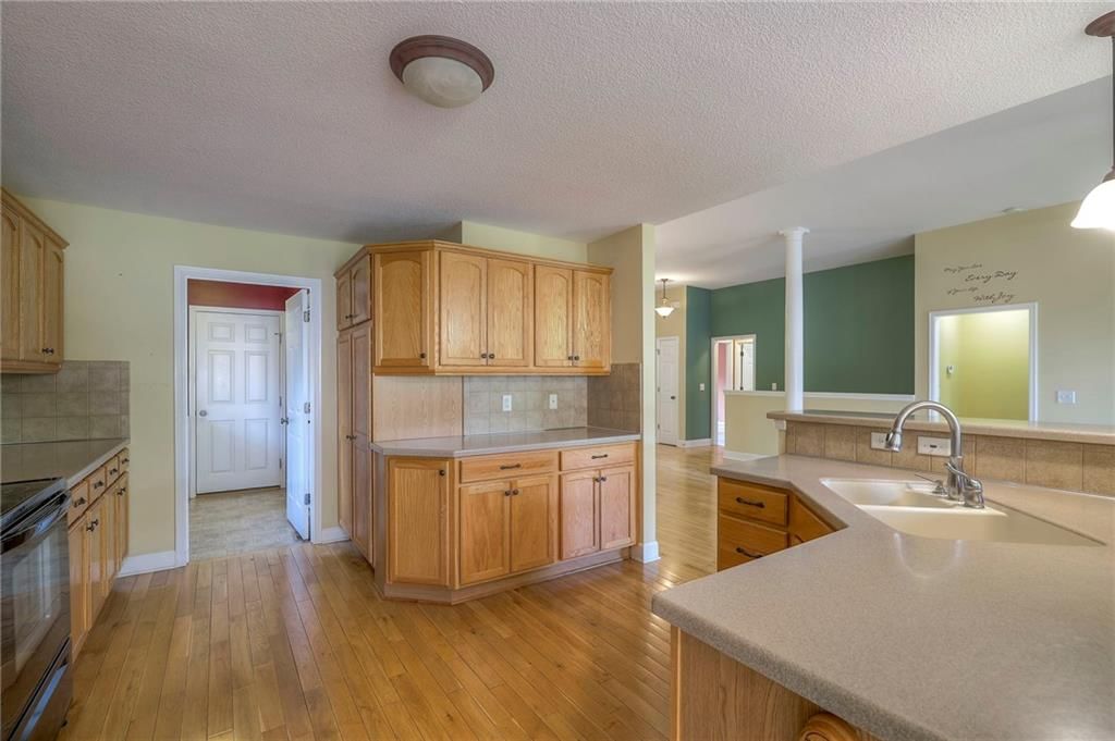 2800 S Woodbury Drive — photo 9