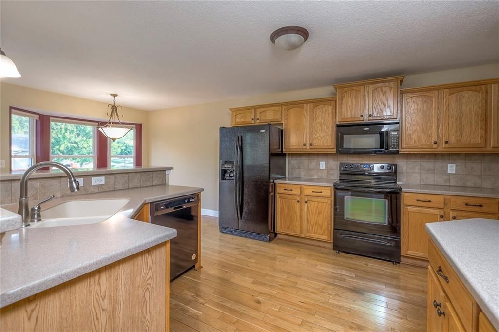 2800 S Woodbury Drive — photo 10