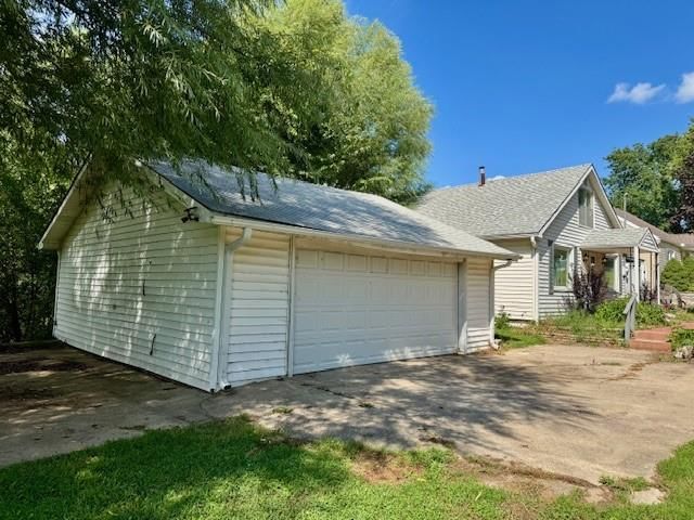 205 W Gala Street — photo 2