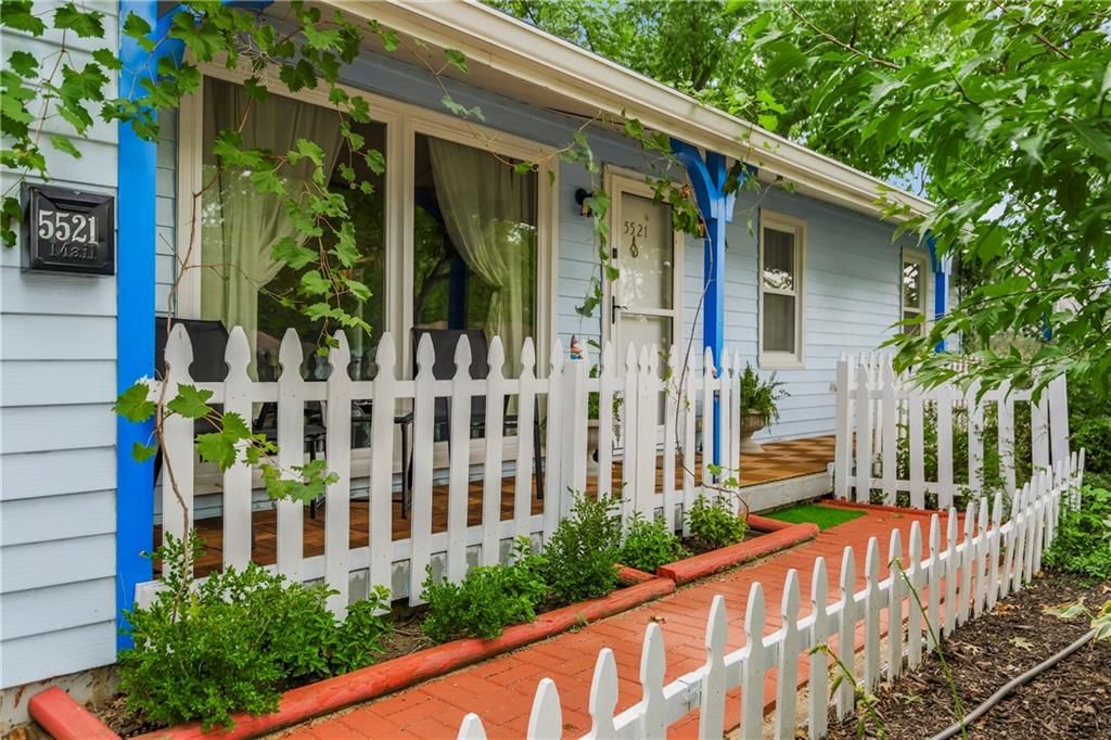 5521 N Wayne Avenue, Kansas City, MO