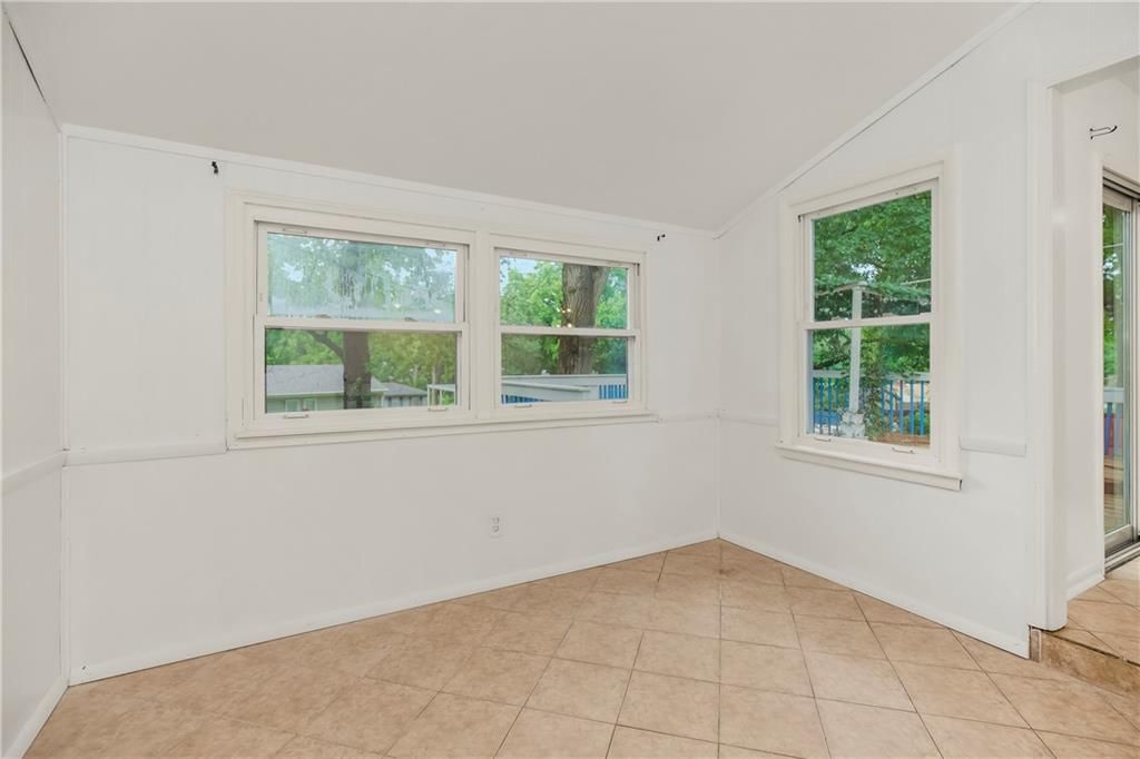 5521 N Wayne Avenue — photo 9
