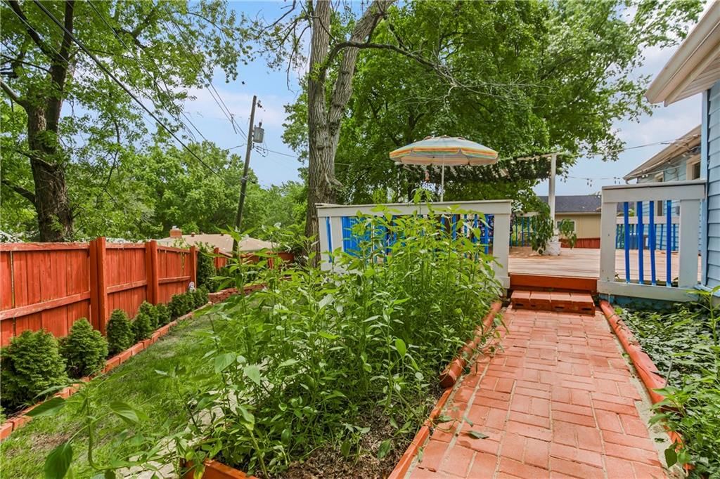 5521 N Wayne Avenue — photo 27