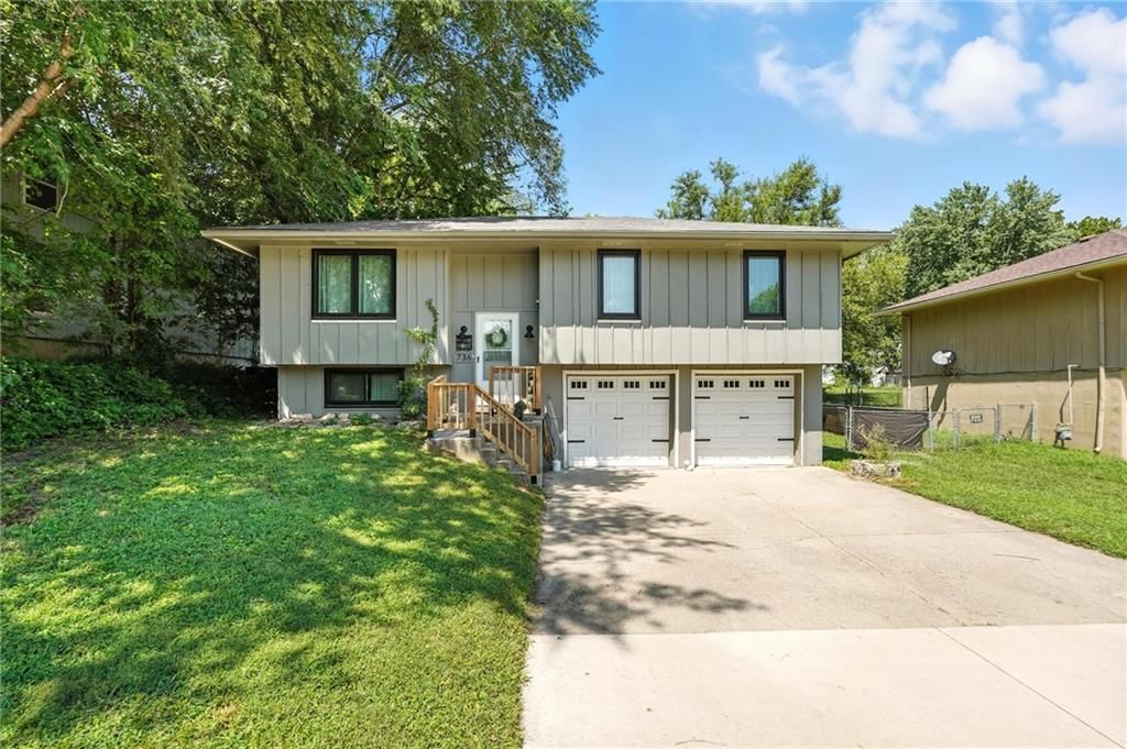 Photo 34 of 81 - 736 Pottawatomie Street