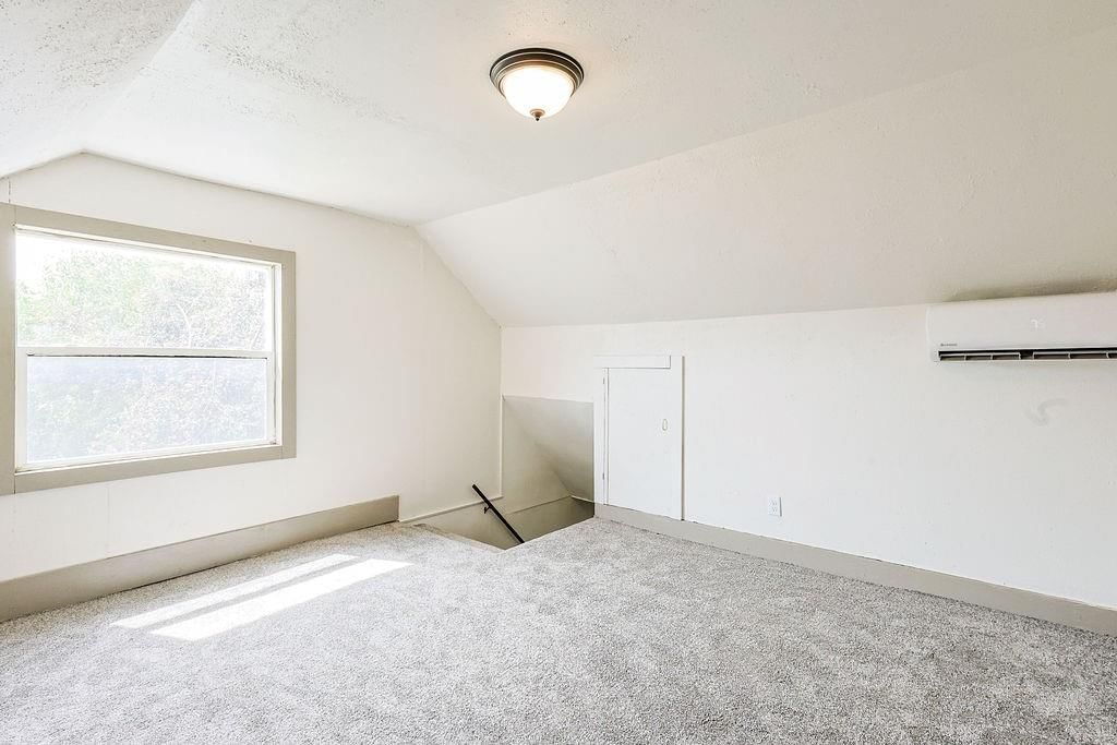 326 Ohio Street — photo 17