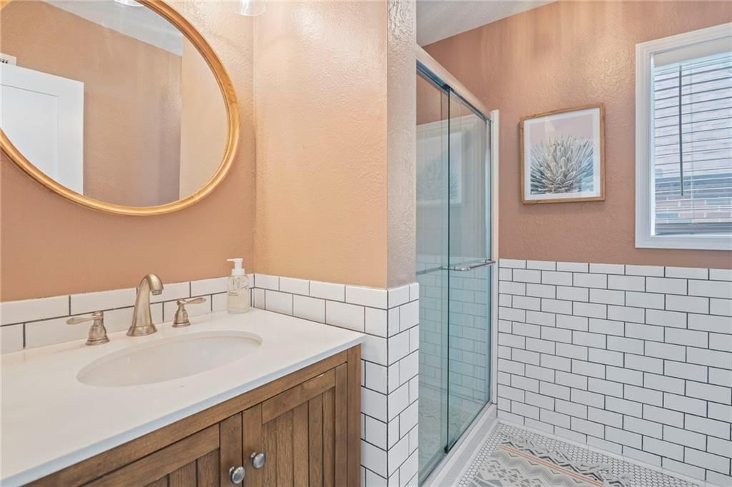 7020 Paseo Boulevard — photo 21