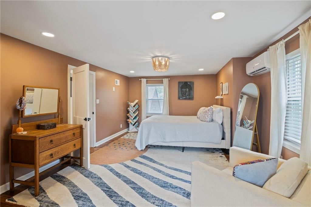 7020 Paseo Boulevard — photo 23