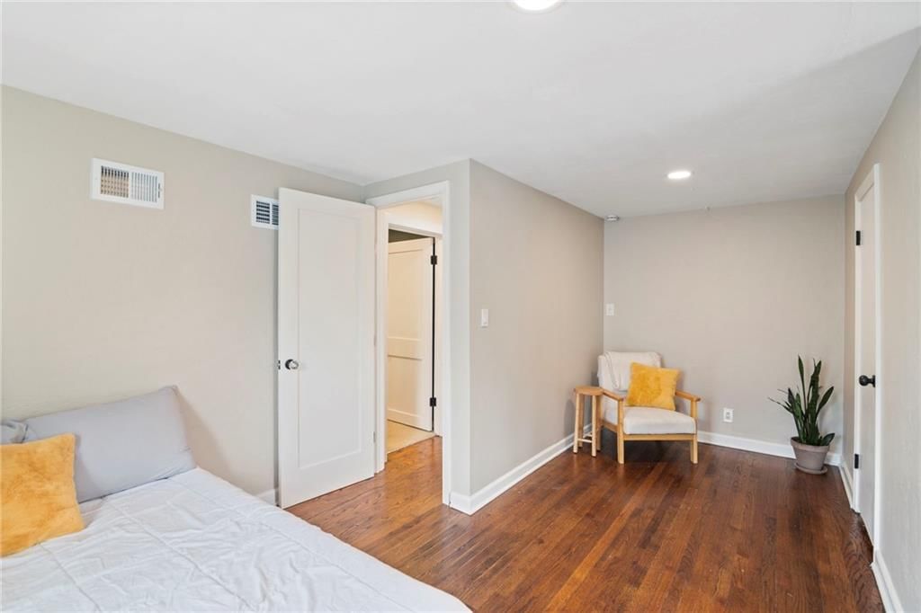 7020 Paseo Boulevard — photo 28