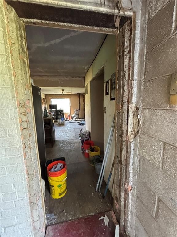 1812 S Margrave Street — photo 9