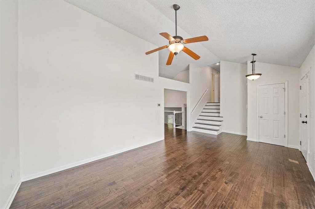 10508 NW 85th Terrace — photo 5
