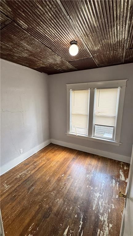 322 W 7TH Street — photo 6