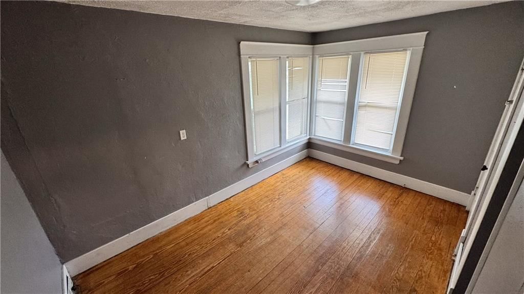 322 W 7TH Street — photo 12
