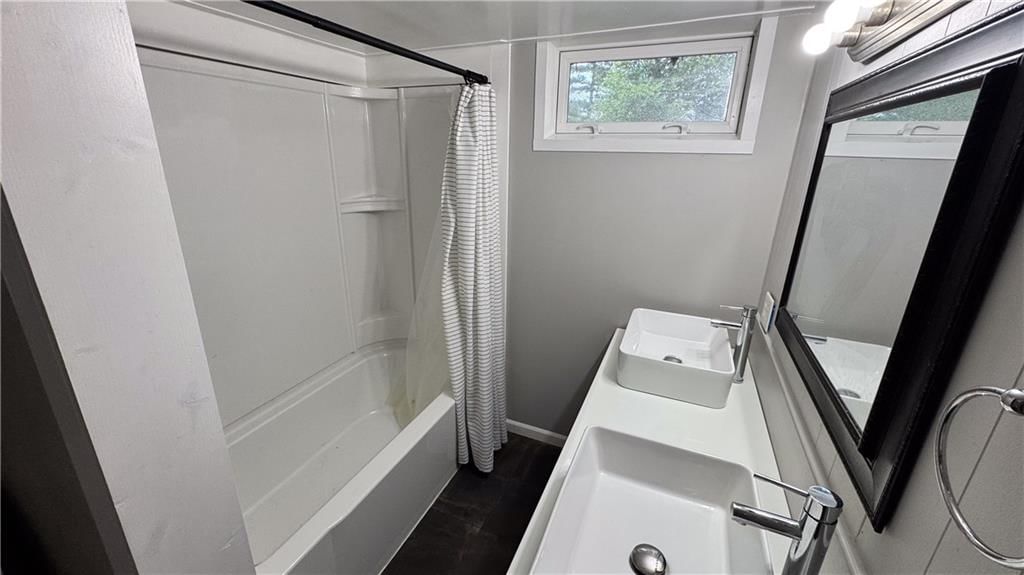 322 W 7TH Street — photo 20