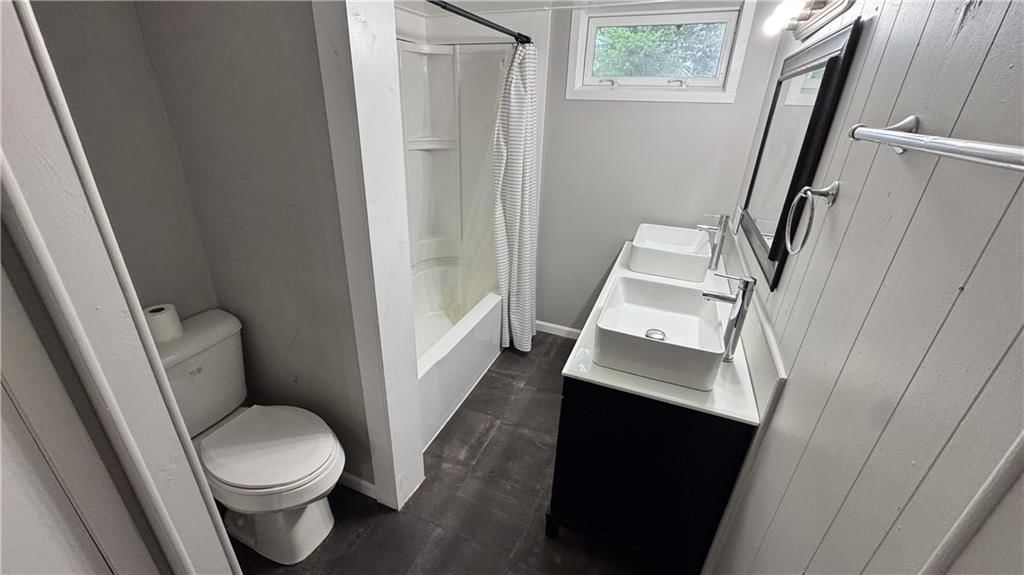322 W 7TH Street — photo 22