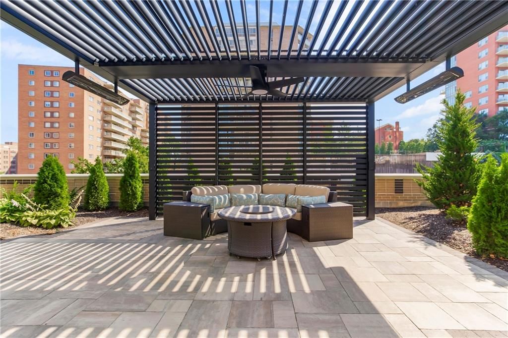 400 W 49th Terrace — photo 42