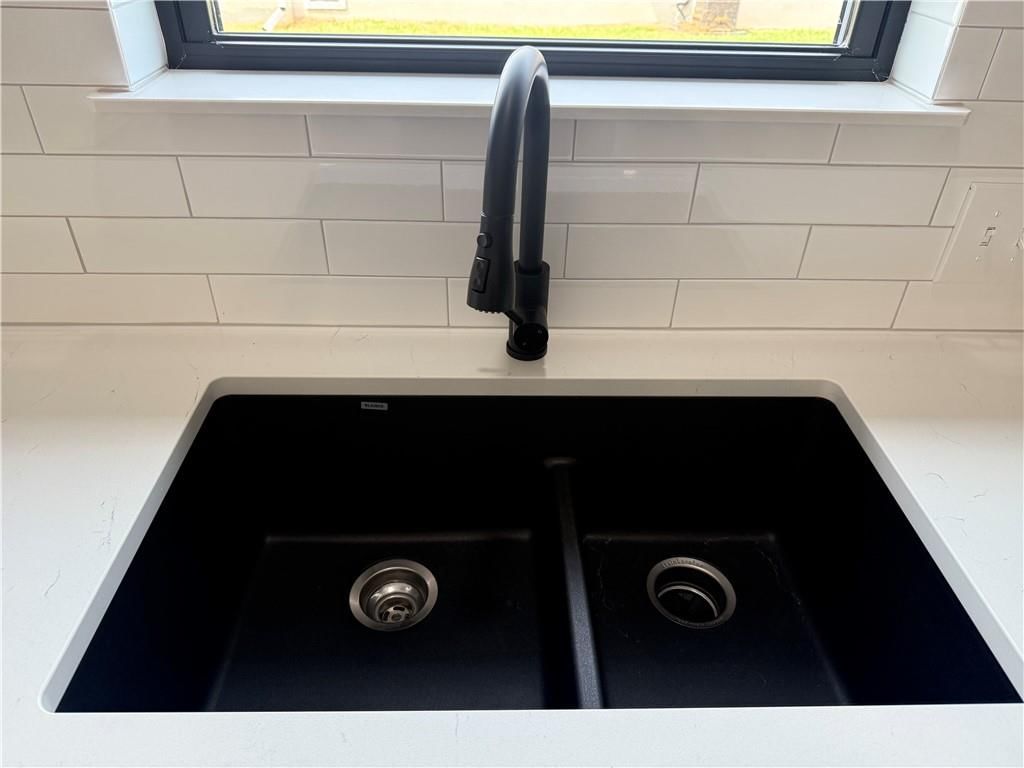 500 West Haven Drive — photo 14