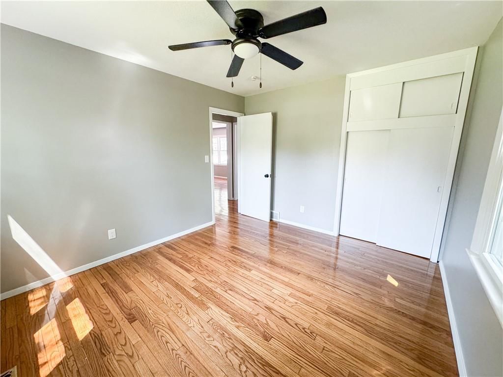 Photo 9 of 11 - 608 N Westwood Drive