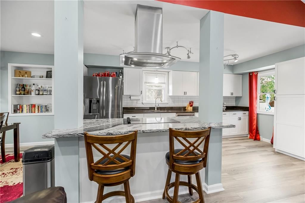 Photo 8 of 41 - 15612 NE 140th Terrace