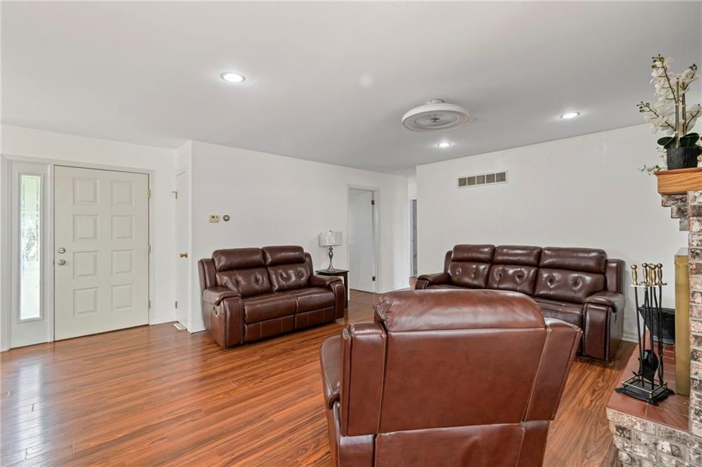 10451 Miners Trail Road — photo 8
