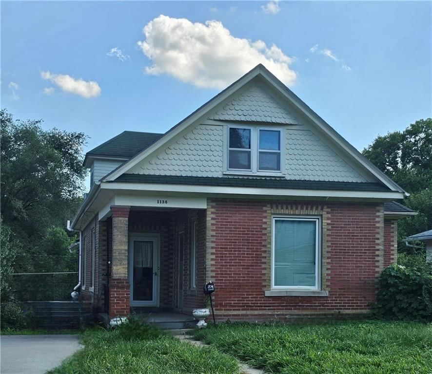 1136 Kearney Street — photo 3