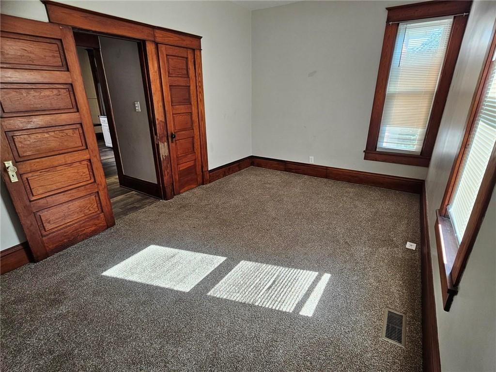1136 Kearney Street — photo 11