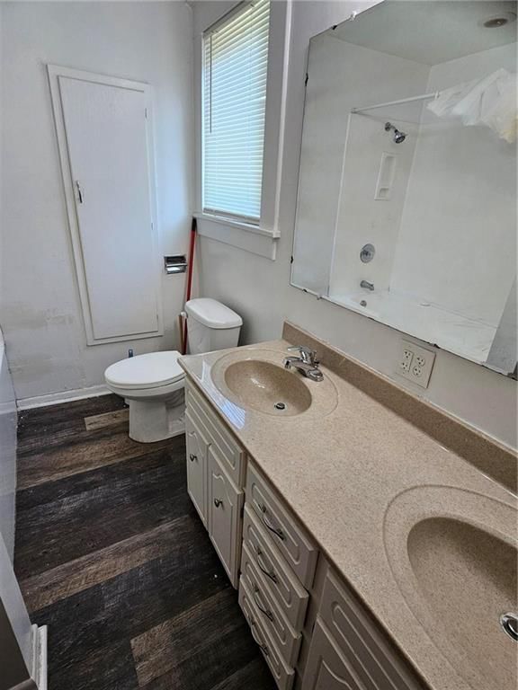 1136 Kearney Street — photo 13