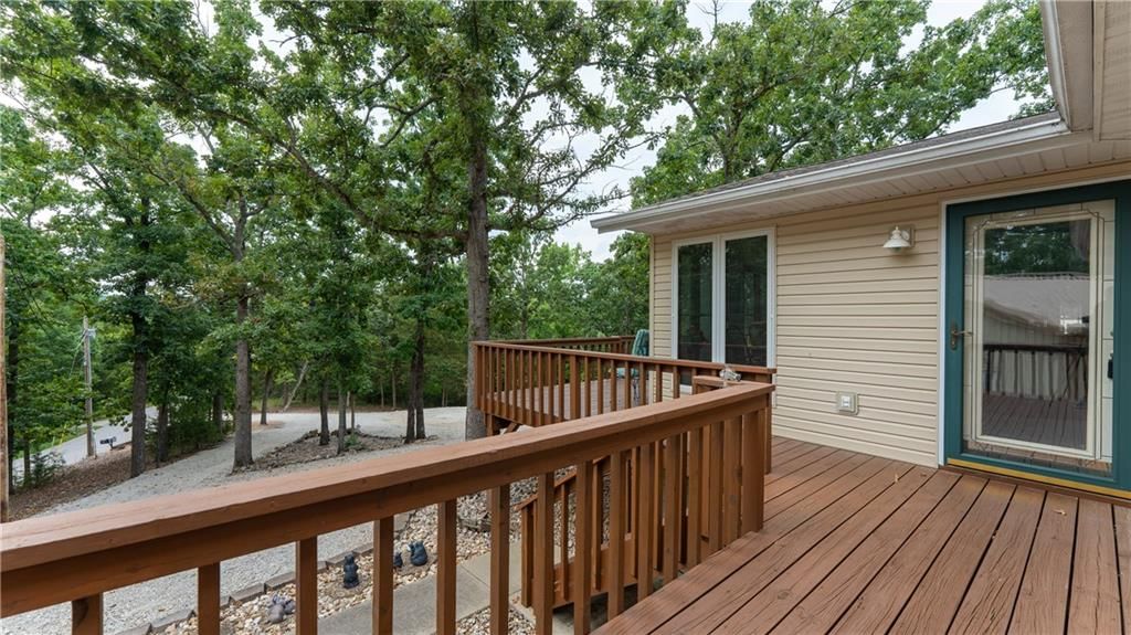1414 Greenview Drive — photo 5